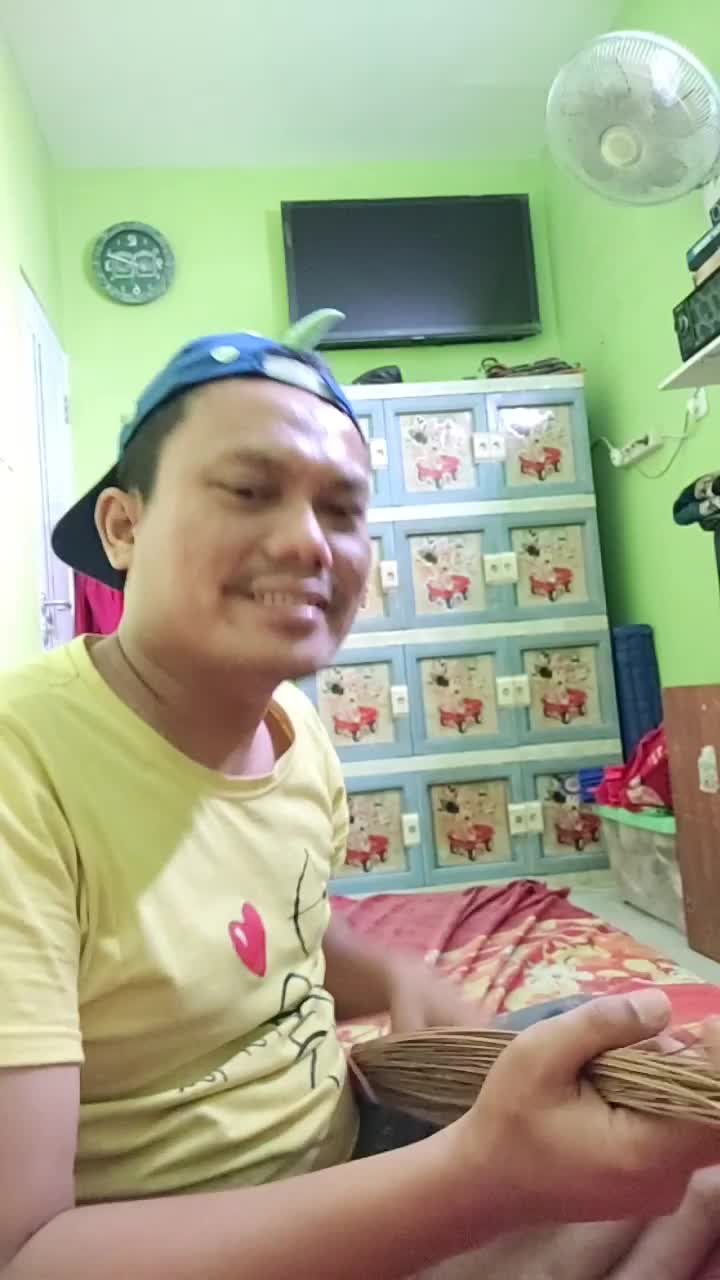 (Apa puL) di buang sayang toLong bantu Love vote foLow share komen thanks for watching