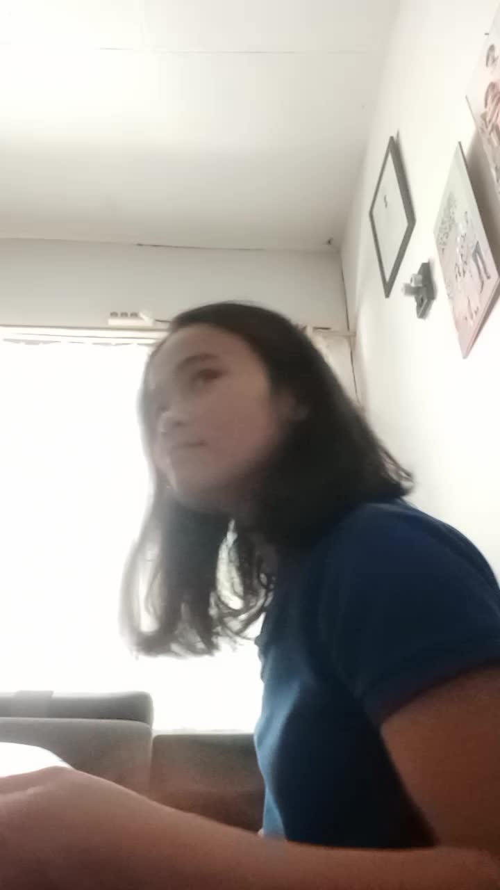 Mestina giawa , akibat kesel pas lagi nyetrika