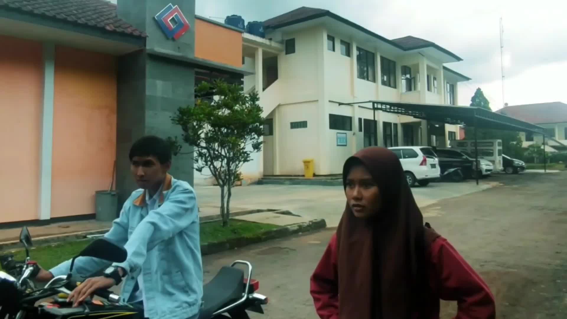 Acting Film Dilan dan Milea,,, Mileanya masih judes 😁