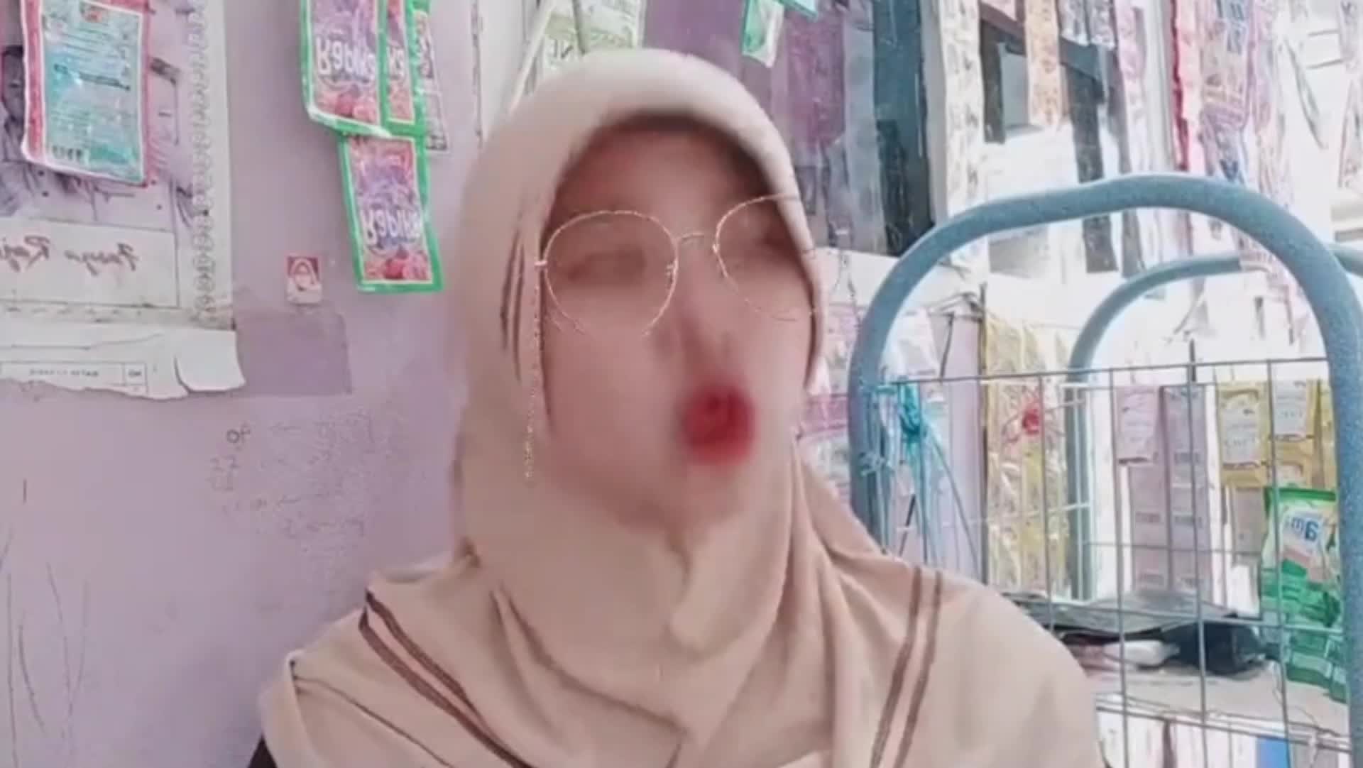 Parody mamah dedeh, BADAN GEDE KOK GAK BERANI