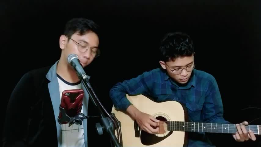 Tanpa batas waktu - Ade govinda (cover by kevin)