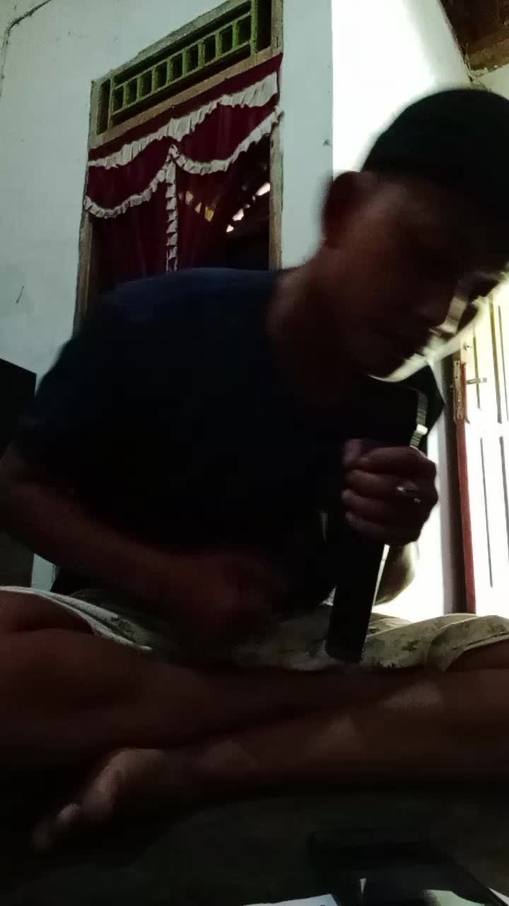 rikhi Rikardi usia 23 thn, Lubuklinggau, Sumatera Selatan, 