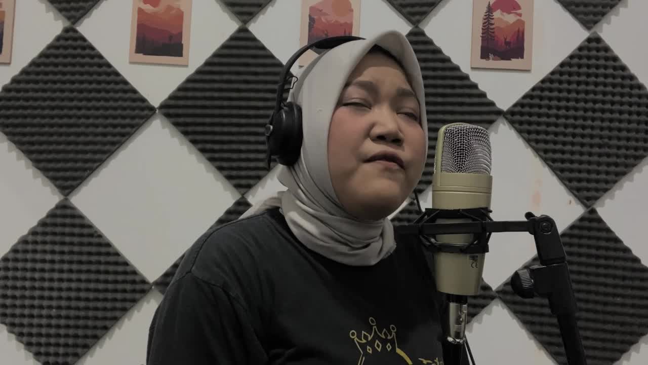 TINBS Dian Fadilah Ulfa Baturaja 22 Tahun Easy On Me #tinbs