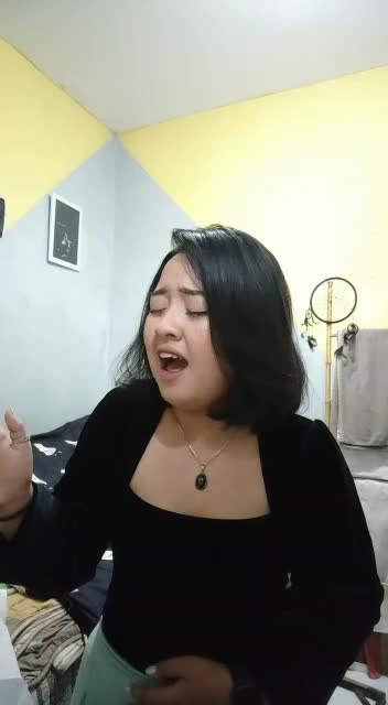 XFI2021 SOLO NINDI PRAMANA SUKMA 22 TAHUN BALI ONE LAST CRY BRIAN MCKNIGHT