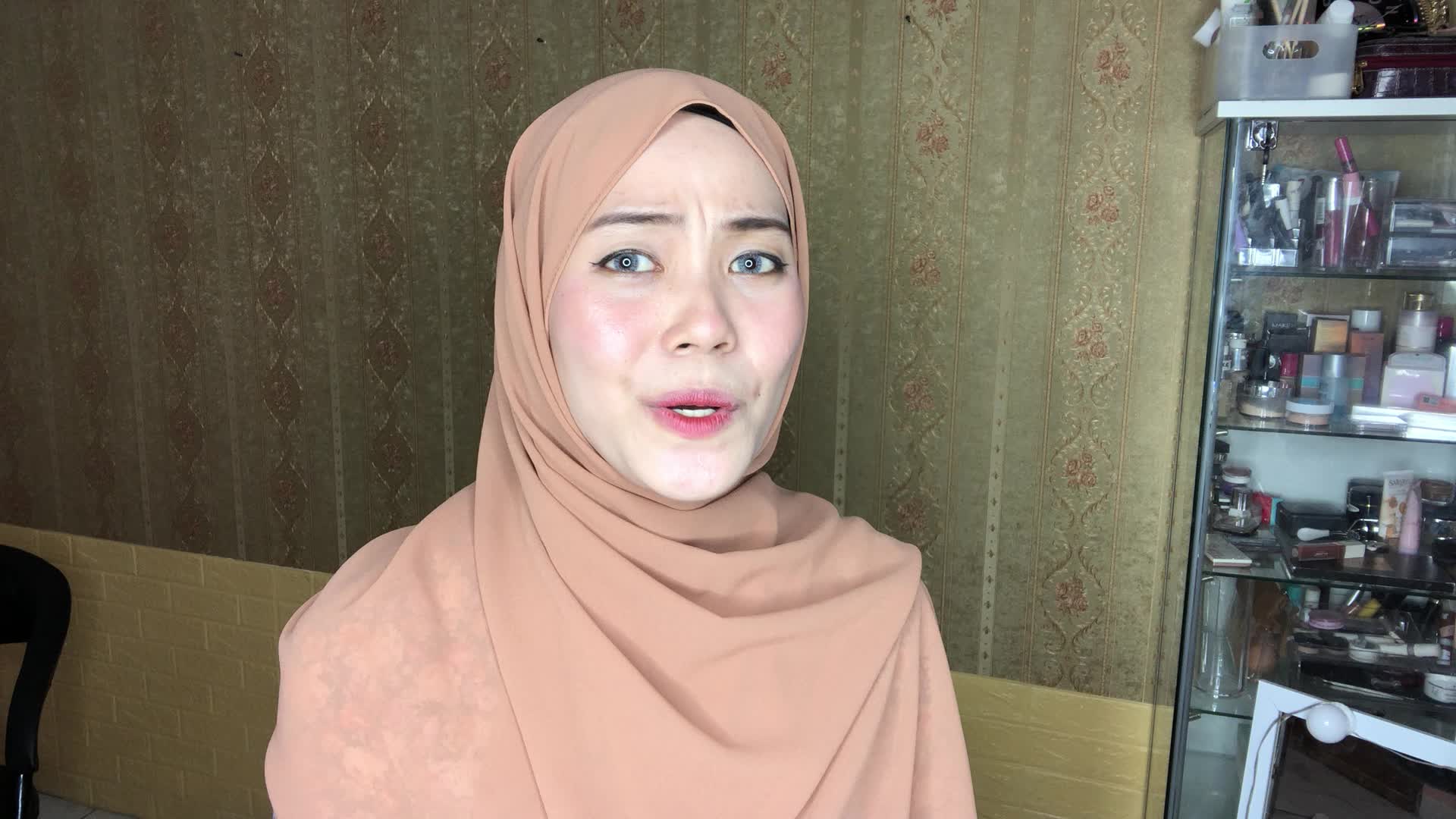 Ima_26_Yogyakarta_Takkan Berpaling Darimu (Mengisahkan ucapan rasa Syukur atas anugrah sang Khalik) #voiceoframadan