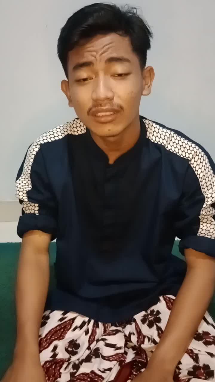 Nama : Ade Raihan Umur : 17 Tahun Asal Kota : Tangerang selatan Pondok Cabe Judul Lagu : Robbi Kholaq