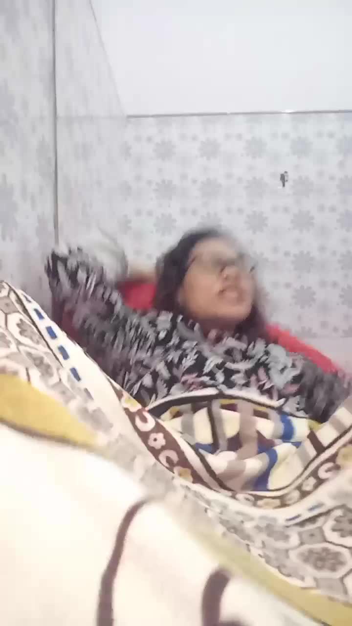 udah total ak ini kesakitan malah disuruh semangat dikira lomba kali 😂😂😂