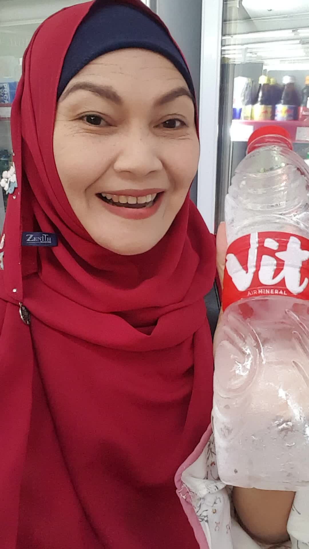 25 sep 2023 Aty with Vit Mineral Water _2