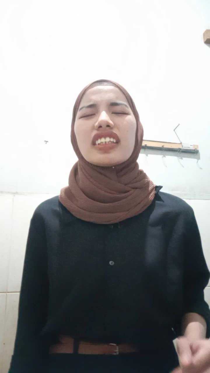 XFI2021 - SOLO - TIARA MAHARANI - 19 TAHUN -BREBES - (Fatin Salahkah ku mencintaimu)