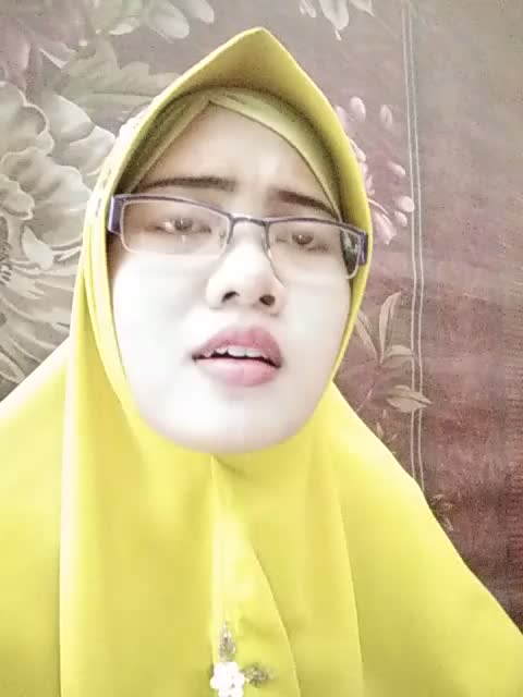 Nama:Nasuha usia:24 tahun Asal: Kota Tangetang no.HP 085889659362 & 081586257679