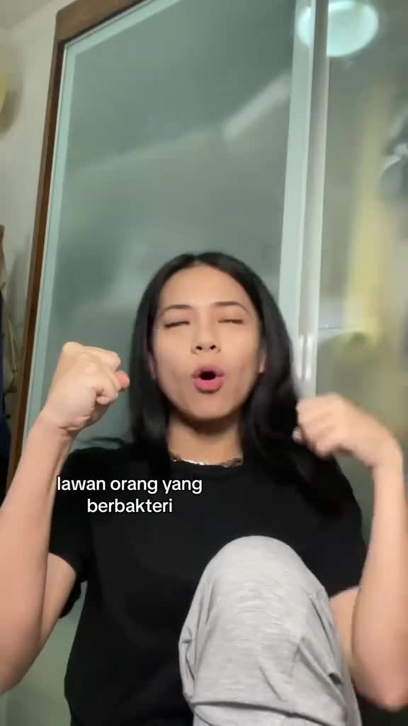 pov: tmen lo yg gajelas tp dia lazadians