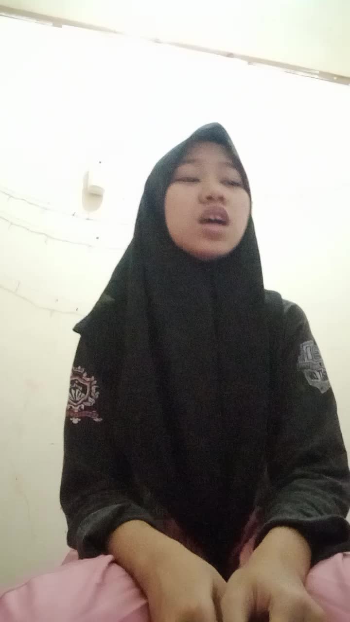 separuh aku Noah cover by diah sadiah video kedua 
