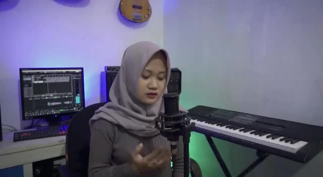 LINTANG SEWENGI - NDARBOY GENK (COVER ZAHRA ANGGITA PUTRI)