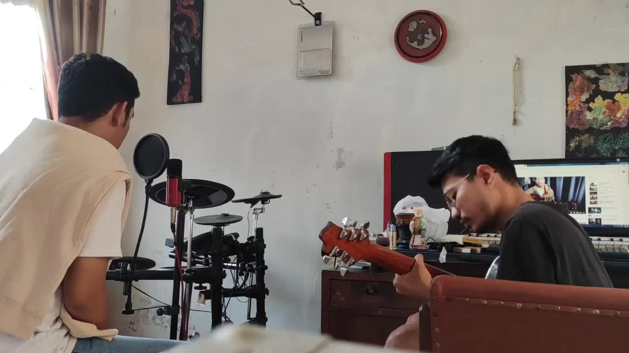 XFI2021 SOLO ADRIAN 28TAHUN BUKITTINGGI ONE LAST CRY