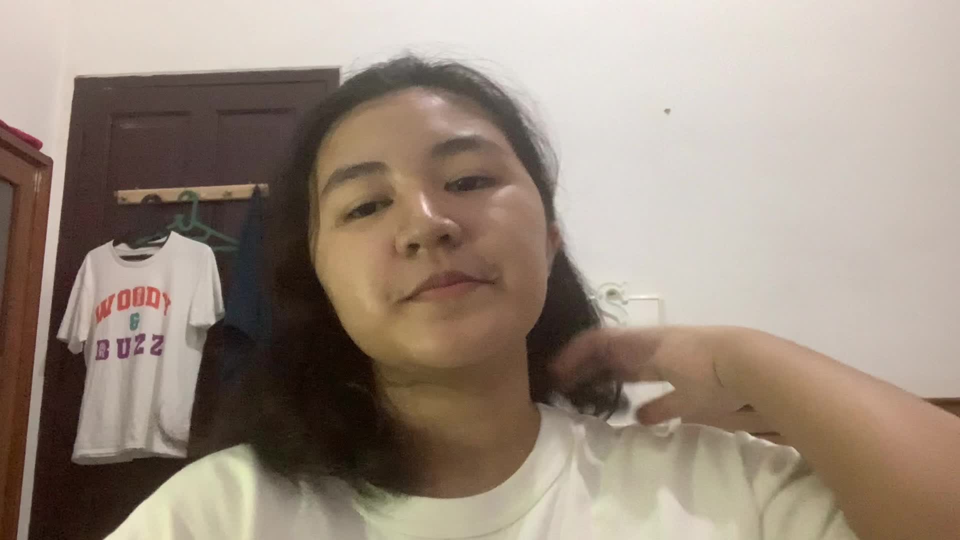 cinta luar biasa cover by dinda fitri