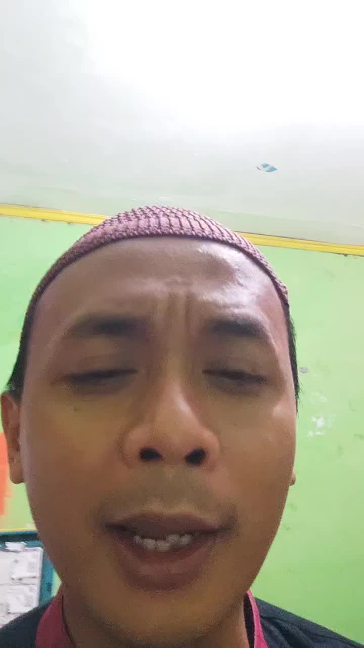 VOR MUHAMMAD LUKMAN POP RELIGI AMNESIA GIGI 