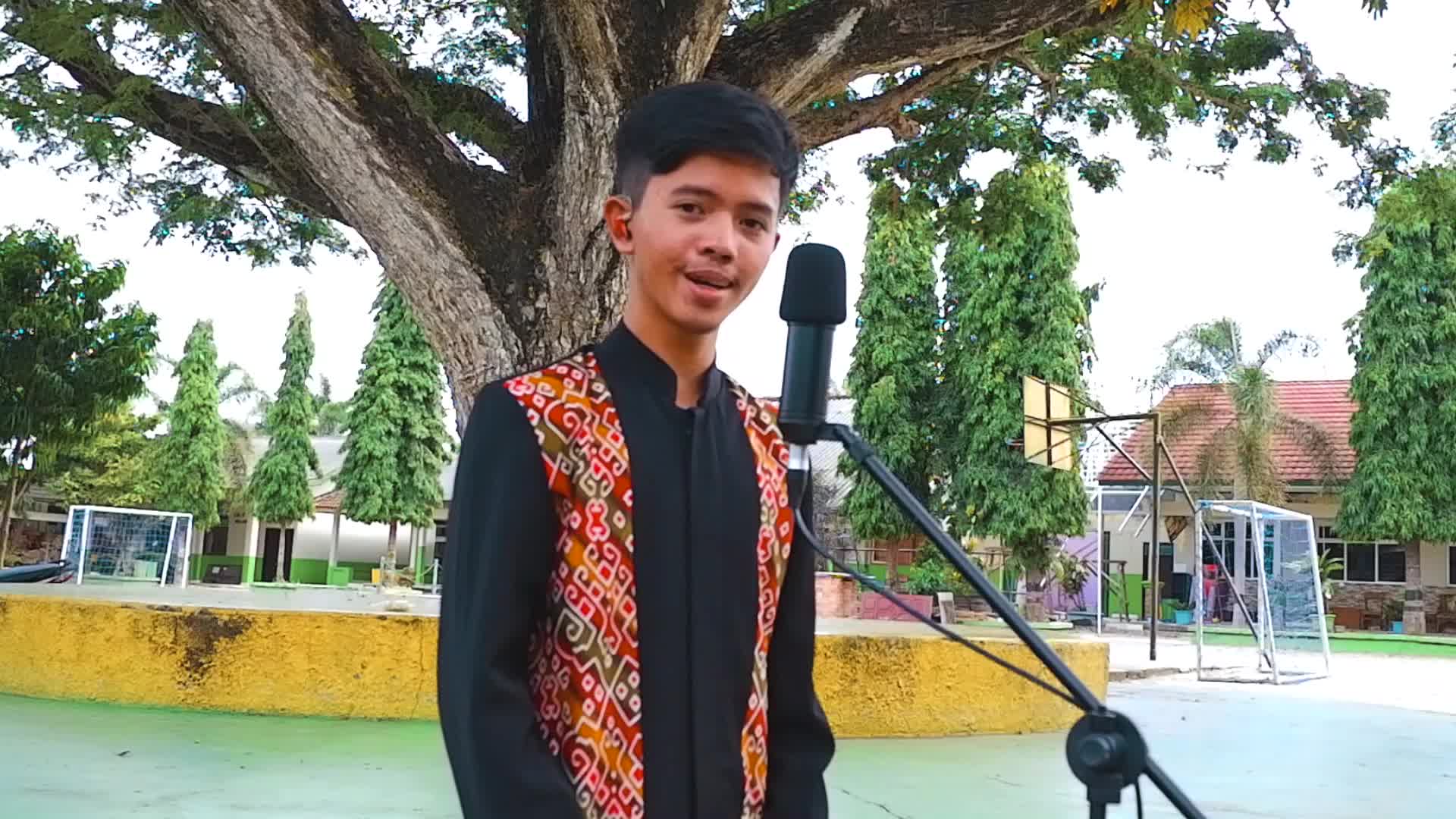 Muhammad Andika Syaputra|Bandar lampung,04 Oktober 2003|17 Tahun|Lampung|Kota Metro| Pelajar| Mencapai cita cita sebagai Penyanyi Bismillah