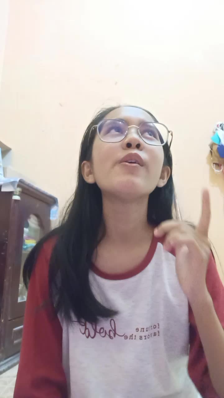 ciasa Dwi Septi hutabarat 21 tahun asal Sumatera Utara Sibolga lagu Lesti kelepasan dengan ikhlas 