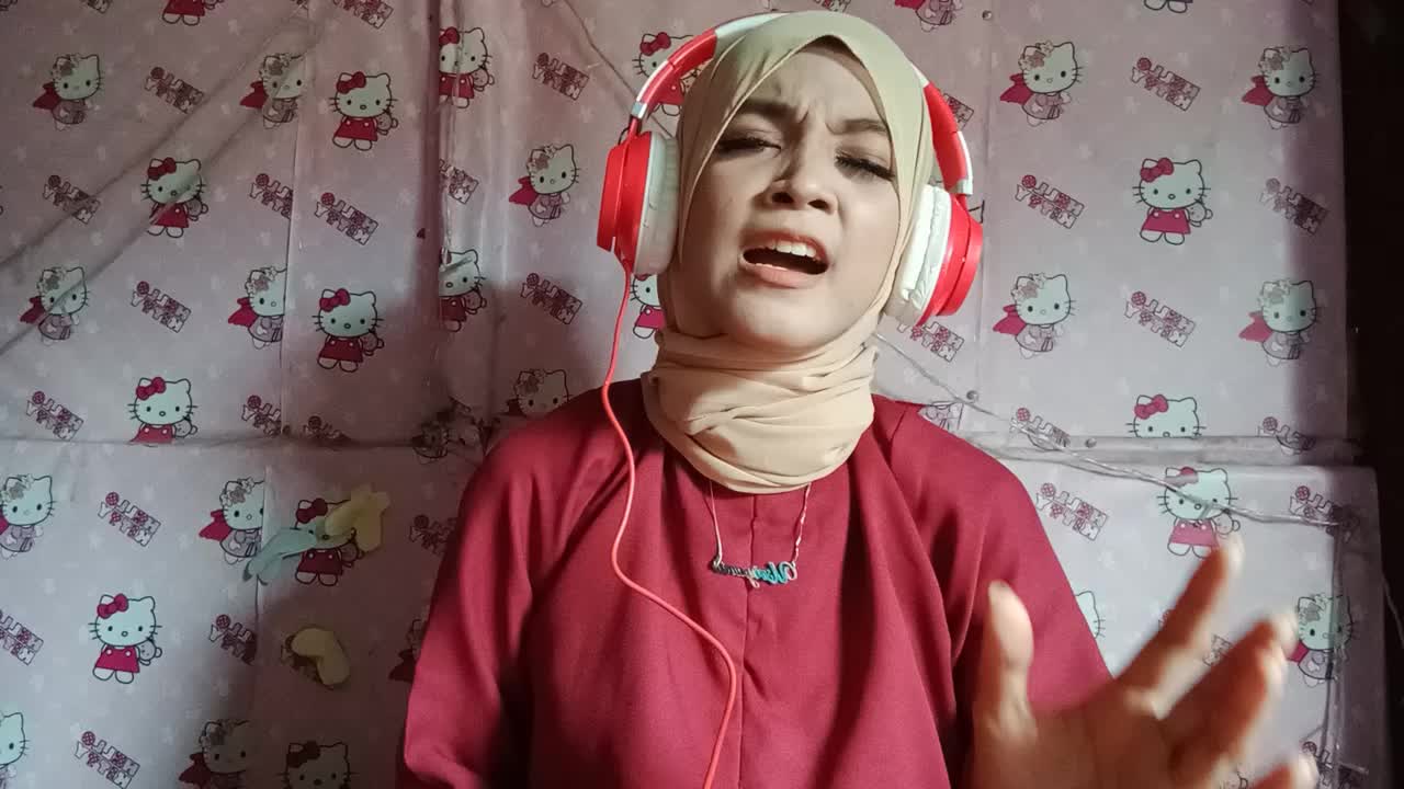 Usriyanti usman,23thn,SIDRAP Sulsel,085240239695"Usaha tdk akan mnghianati hasil. bismillah#ONLINEAUDITIONRISINGSTARDANGDUTINDONESIA