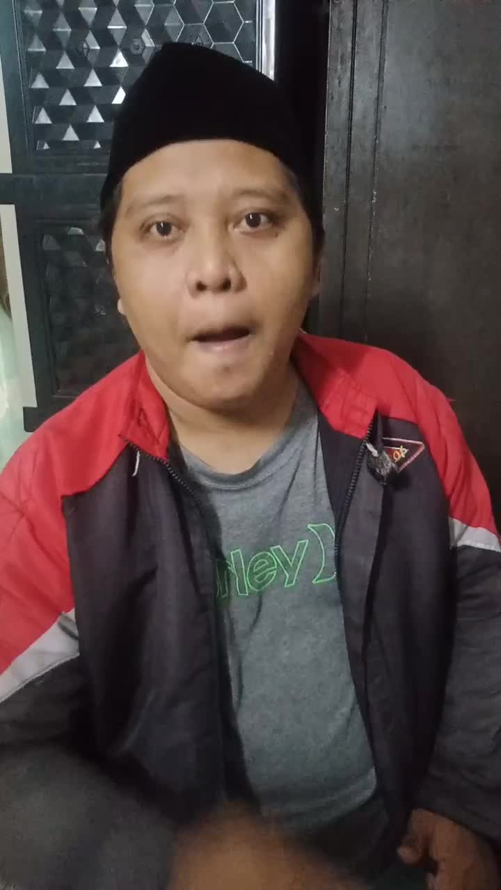 berjuang...