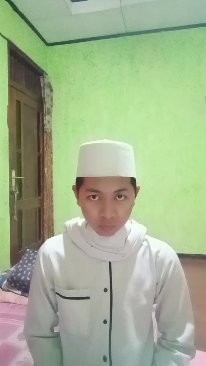Nama : REYNO WAHYU UTOMO, Umur : 18 Tahun, Kota Asal : Magetan , email : reynowahyu5@gmail.com, #voiceoframadhangtv2021