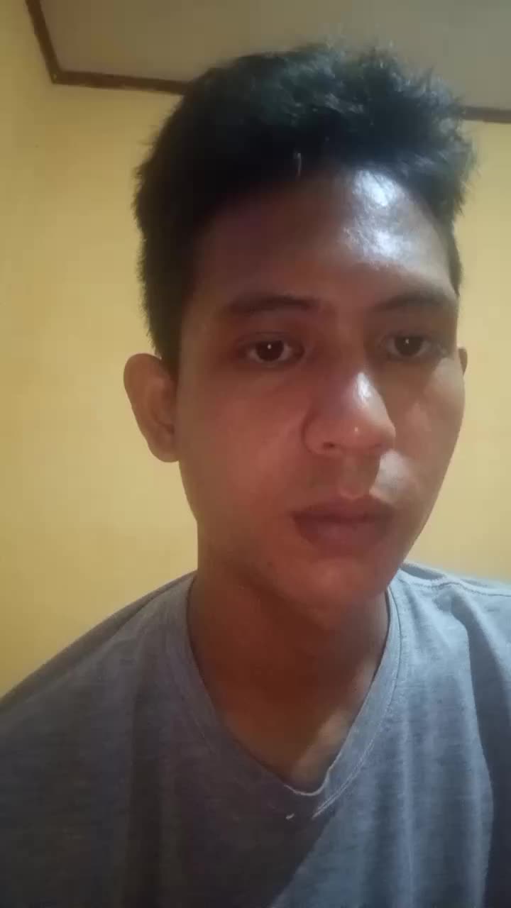 terlalu sakita hati gak di tanggepin . kurasa setan ya tidak mau nanggepin orang lagi ngomong