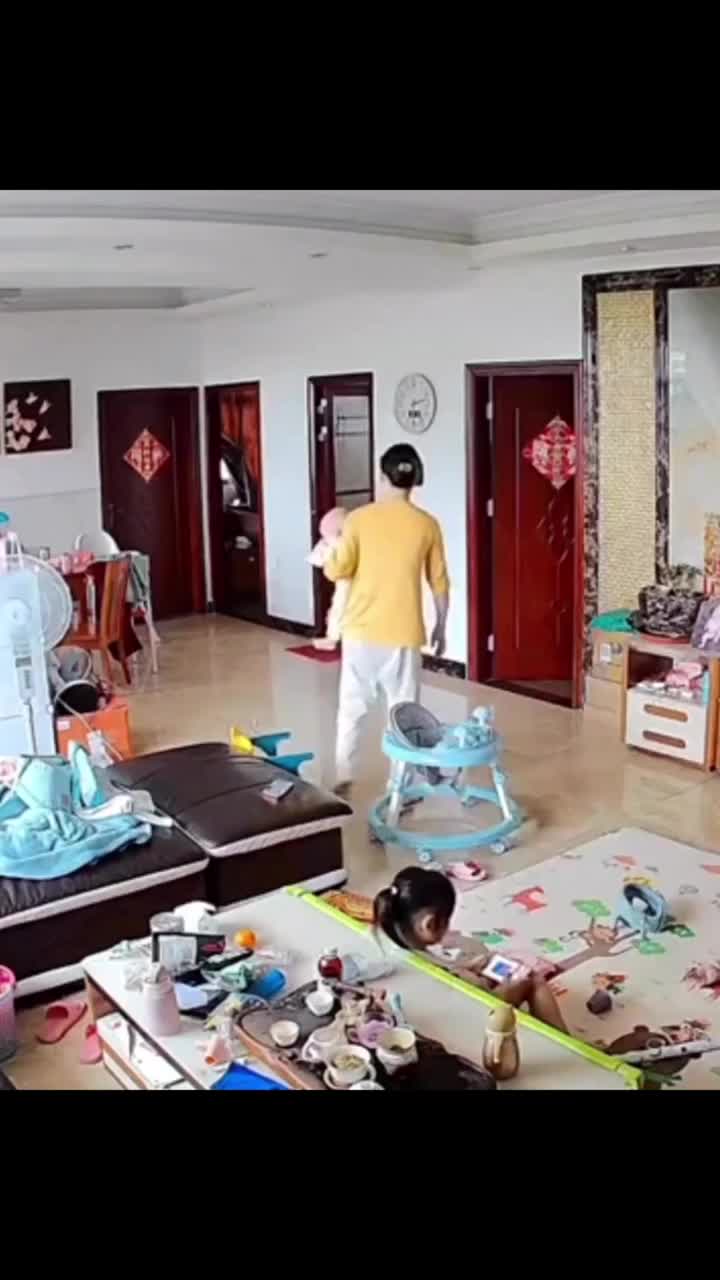 gak fokus ibunya