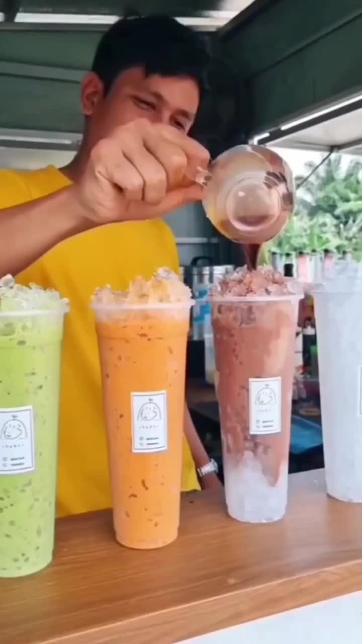 Namanya Es Apa Ya?