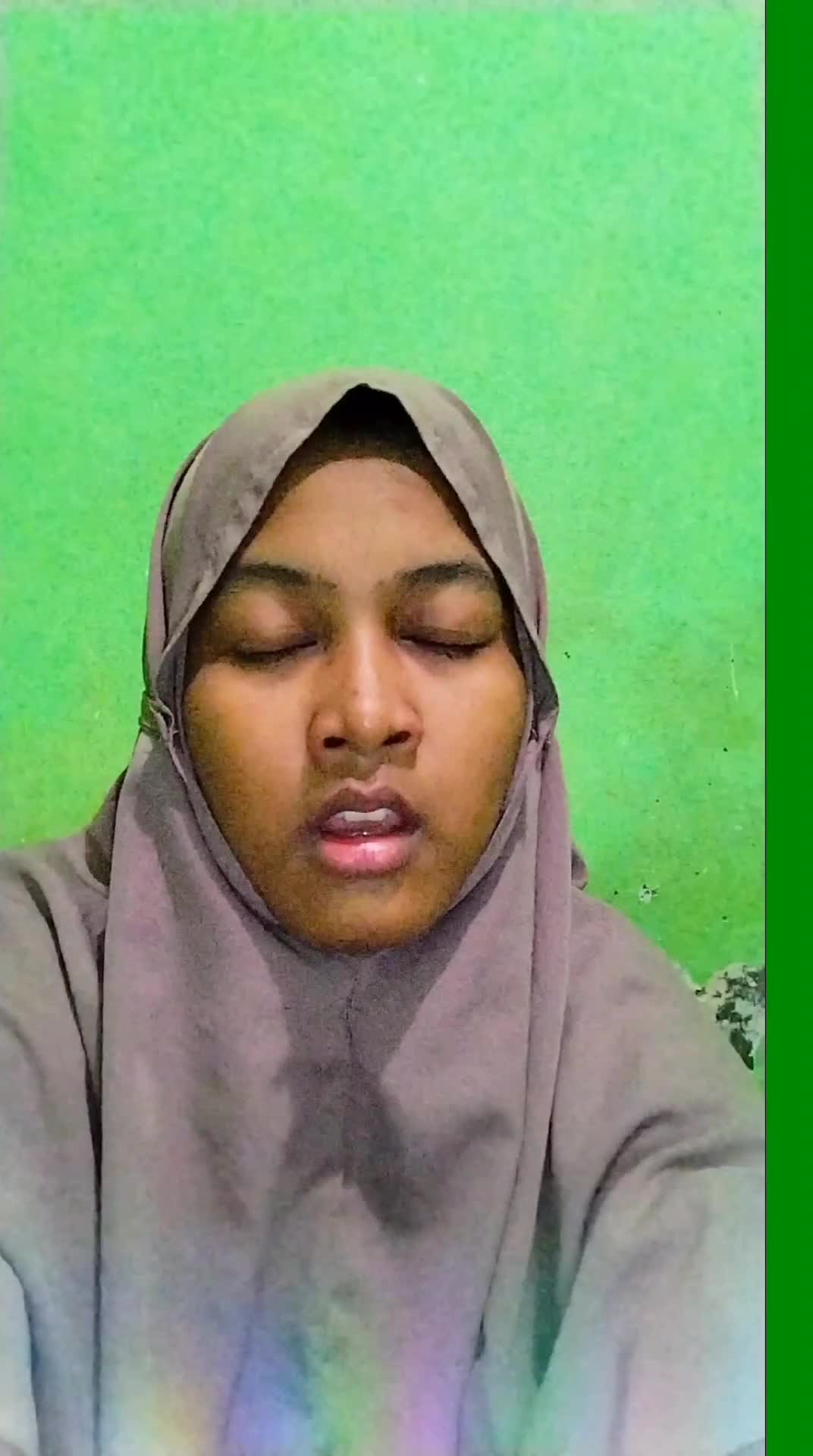 TINBS Nihlatil Maula Pekalongan 19 Tahun First Heartbreak