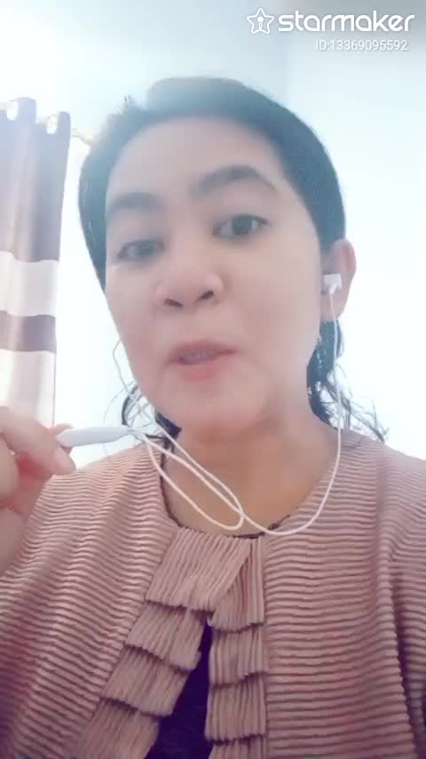 Cover bollywood ( Titik Irianingsih  ) 