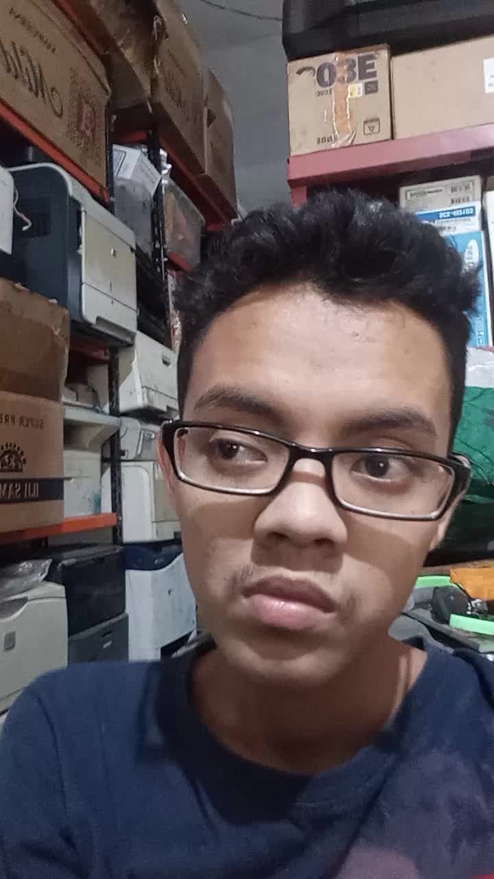 halo gaes nama gue Amin, ekspresi lagi Wfh