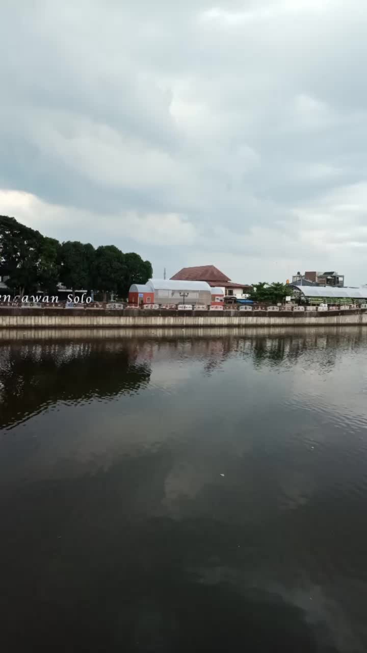 BENDUNG TIRTONADI