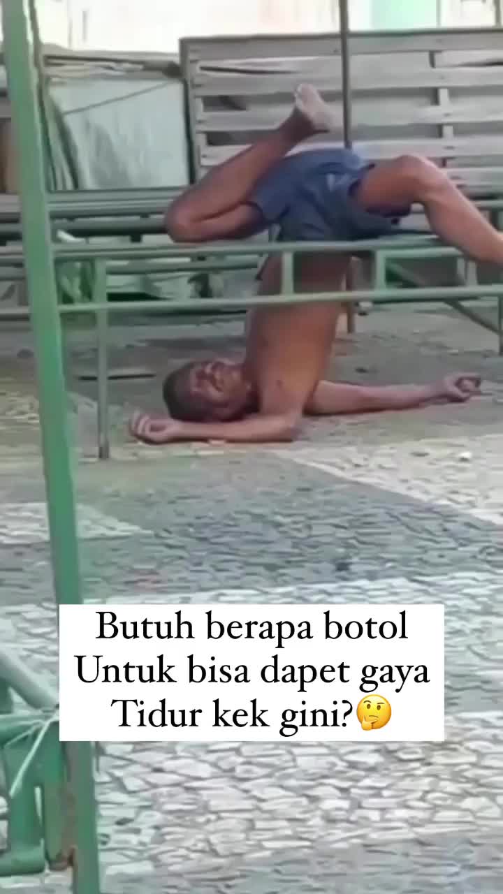 Asal Muasal Logo Cap Kaki Tiga