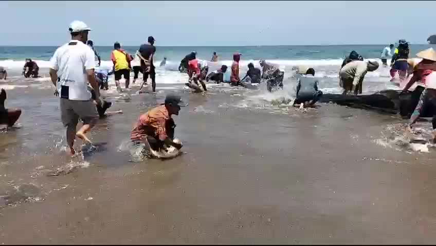 aduh meni baradag, meni baradag, ya allah, lauk na lalaepas kabee... weya meni baradag