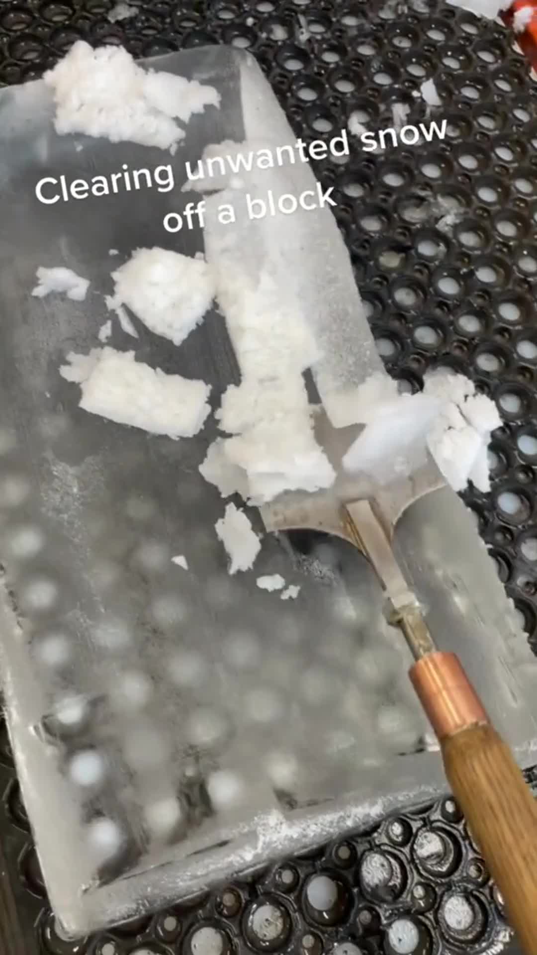 Satisfying Ice Cutting