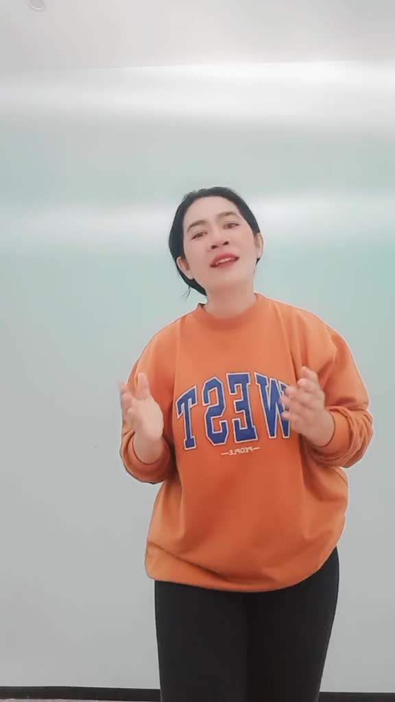 KSB 2023 Titik Irianingsih Cilenggang - Tangsel Lagu Sekali Seumur Hidup