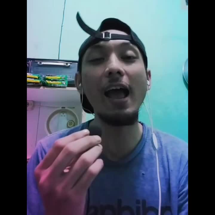 DENIS RADITIA JAKARTA (KECUALI DIA - SEURIEUS) & (BILA AKU JATUH CINTA - NIDJI)