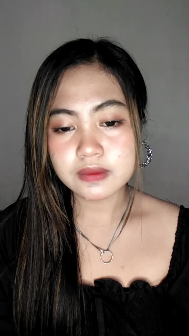 nama :NOVITA PUTRI umur:17thn status:pelajar judul lagu: ilalang #onlineauditionrisingstarindonesiadangdut