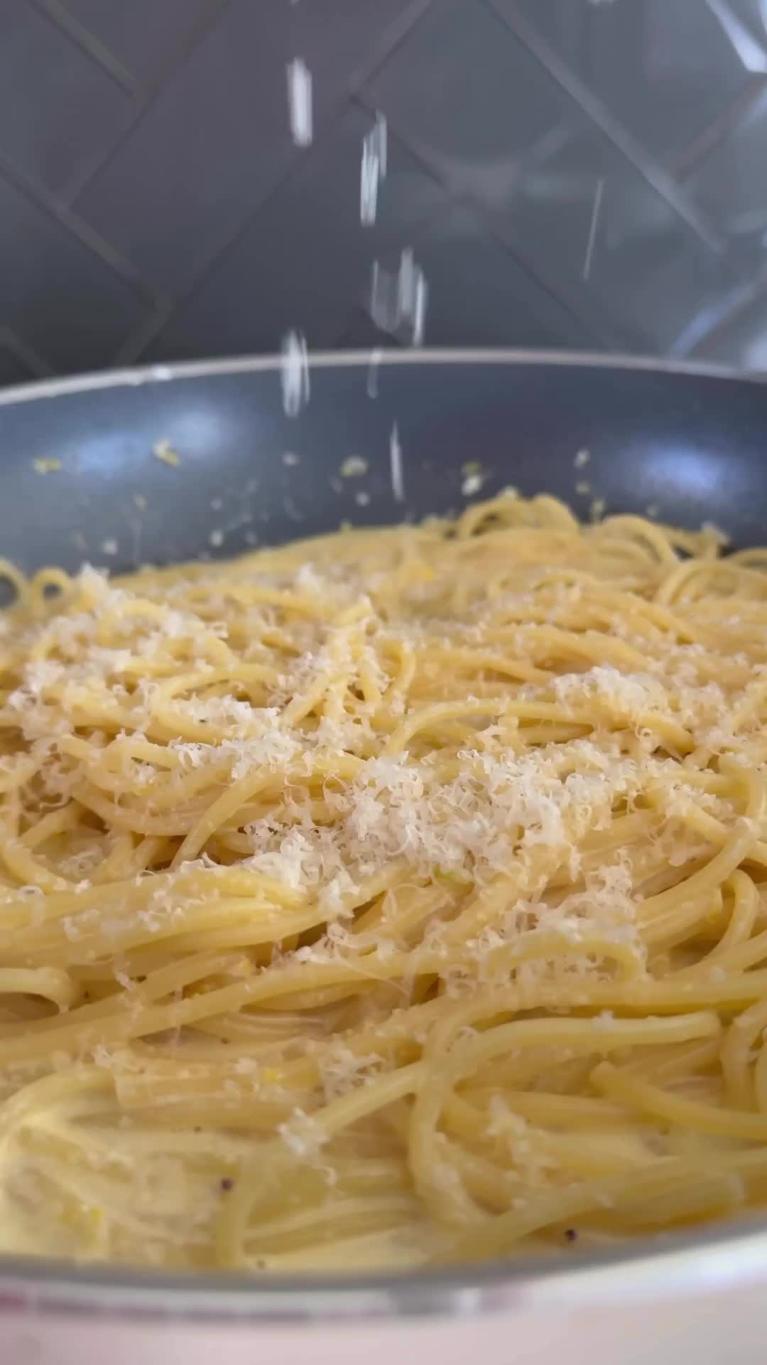 Creamy lemon spaghetti🥳