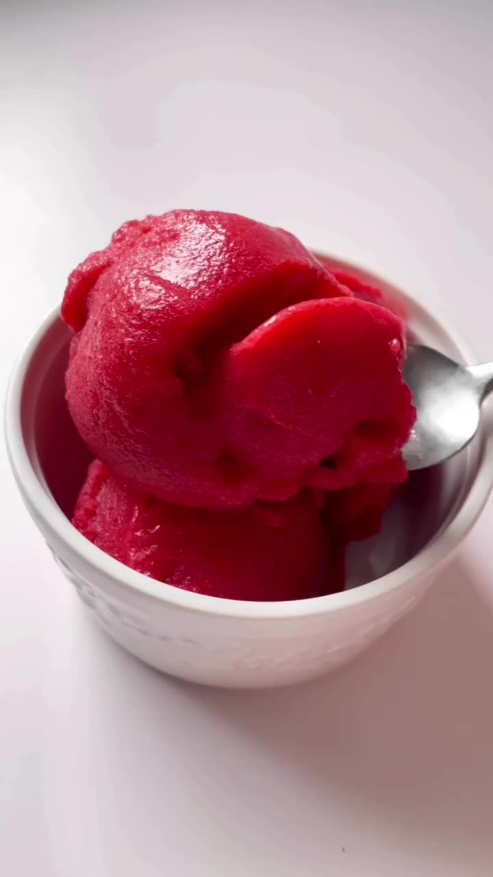 Cara bikin strawberry lemon sorbet