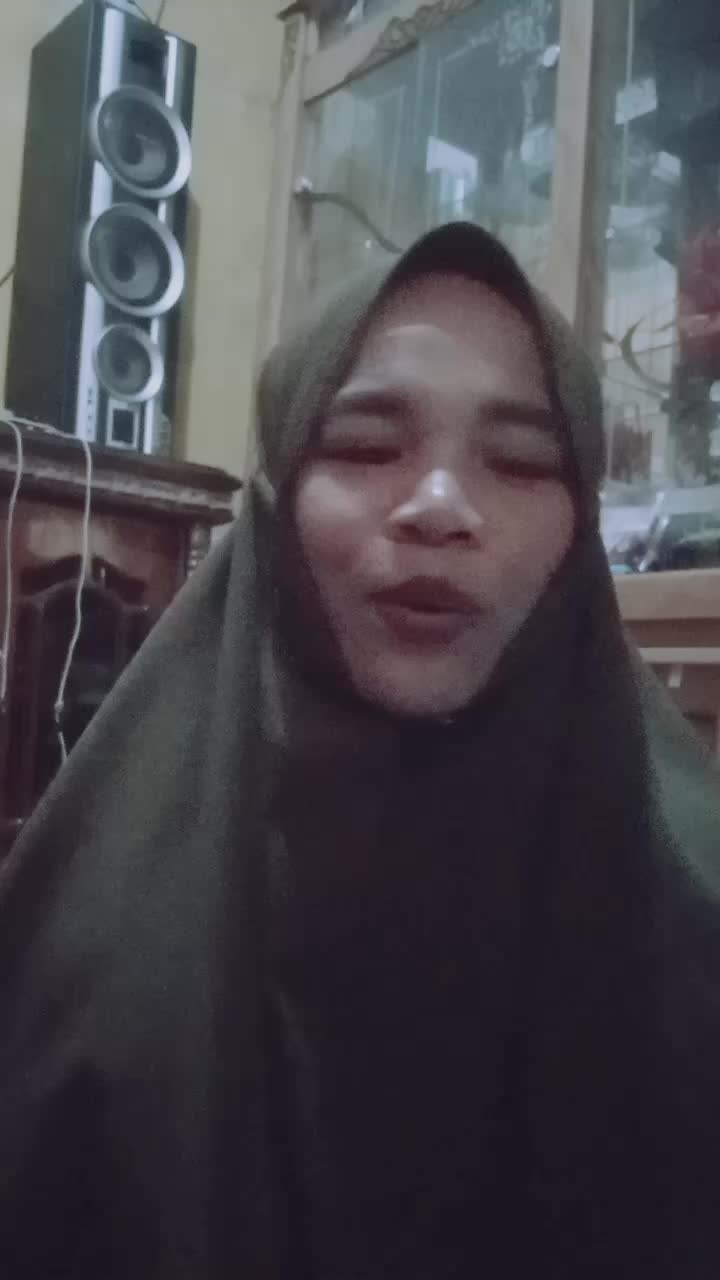 mau buat Vidio tapi batre keburu habis, maaf ya kepotong😁🙏MA SYAA ALLAH JAMILAH 27TAHUN MAJALENGKA (INAL HABIBAL MUSTOFA)