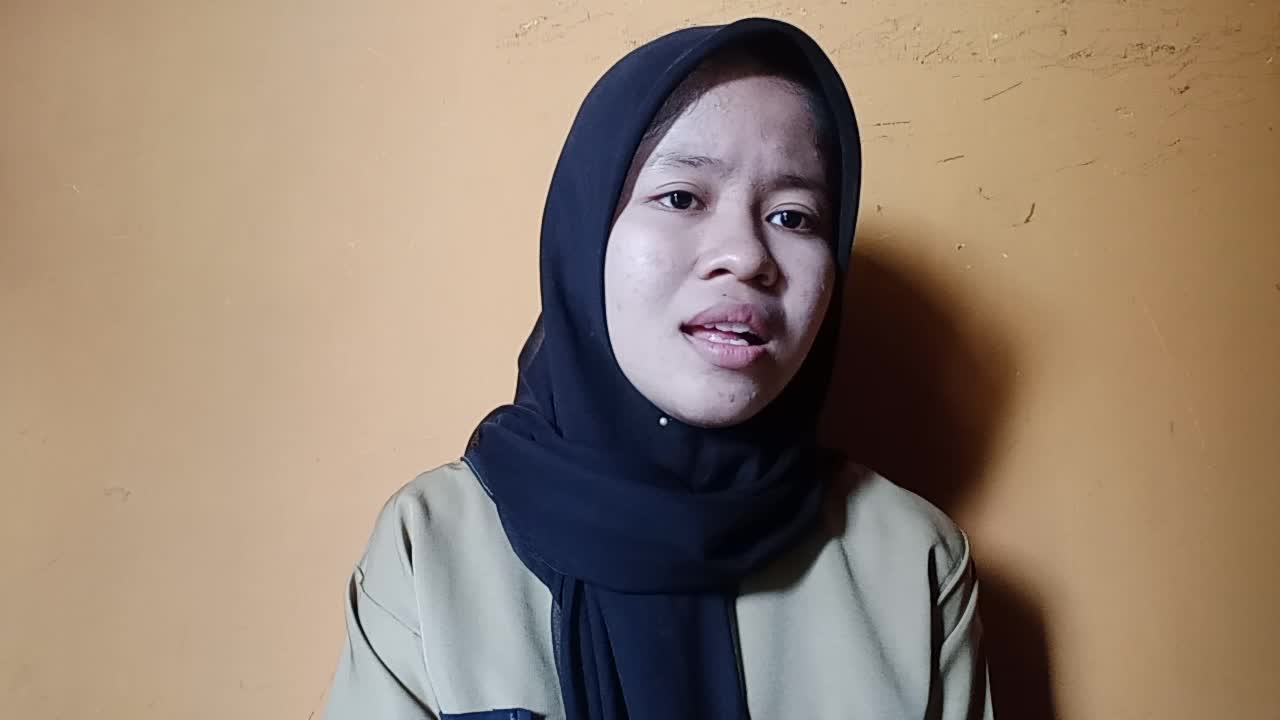 Alya Dwi Ariyani, 19 tahun, Brebes, Al-I'tirof