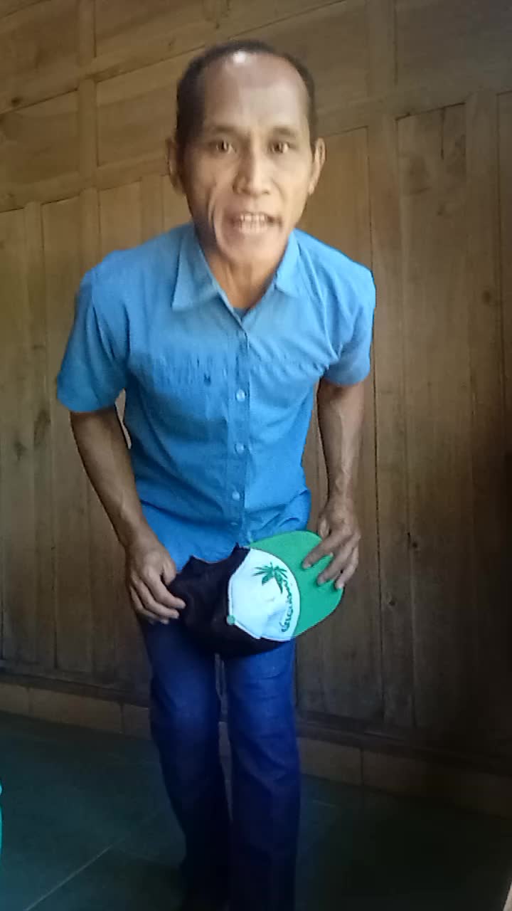 mm benar,selama gk ngrugiin orang lain, berhenti deh kepo dengan urusan orang lain🥰save