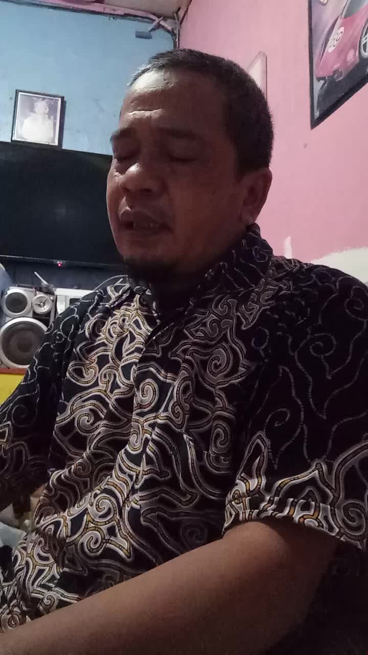 umar yogha 47 MAKASSAR..kasi tak sampai