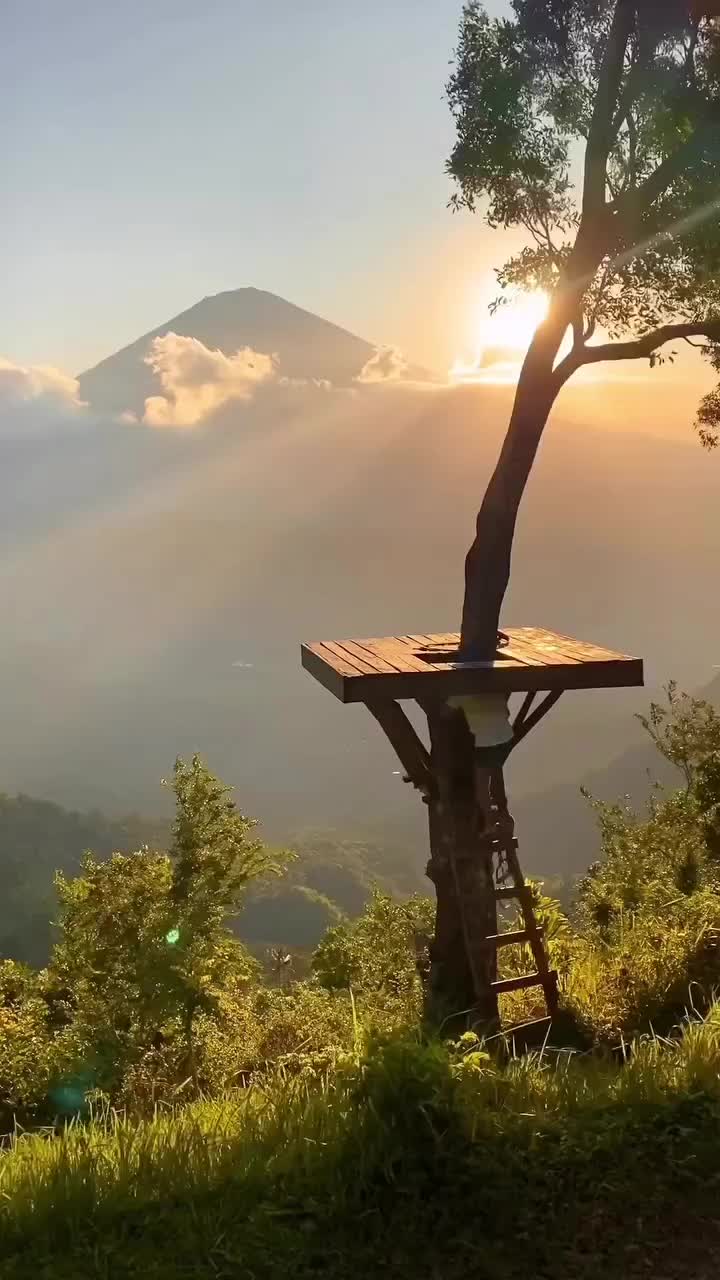 Turning your Bali’s sunset moment more magnificent 🌞 It’s a wide mesmerizing landscape over the east part of Bali 