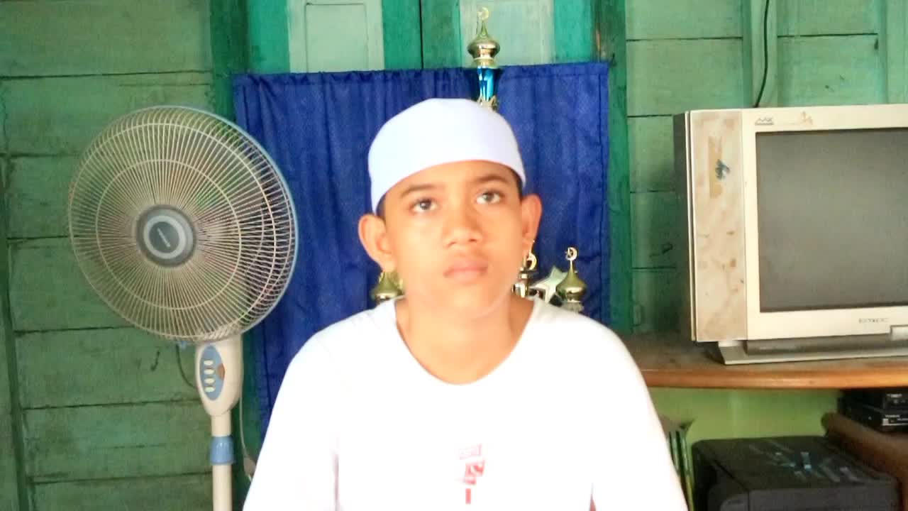 Assalamu'alaikum Wr. Wb Nama : Mhd Andriansyah Nst  Umur 16 tahun Asal Kab. Mandailing Natal, Sumut, Judul lagu: Lawkana Bainanal Habib