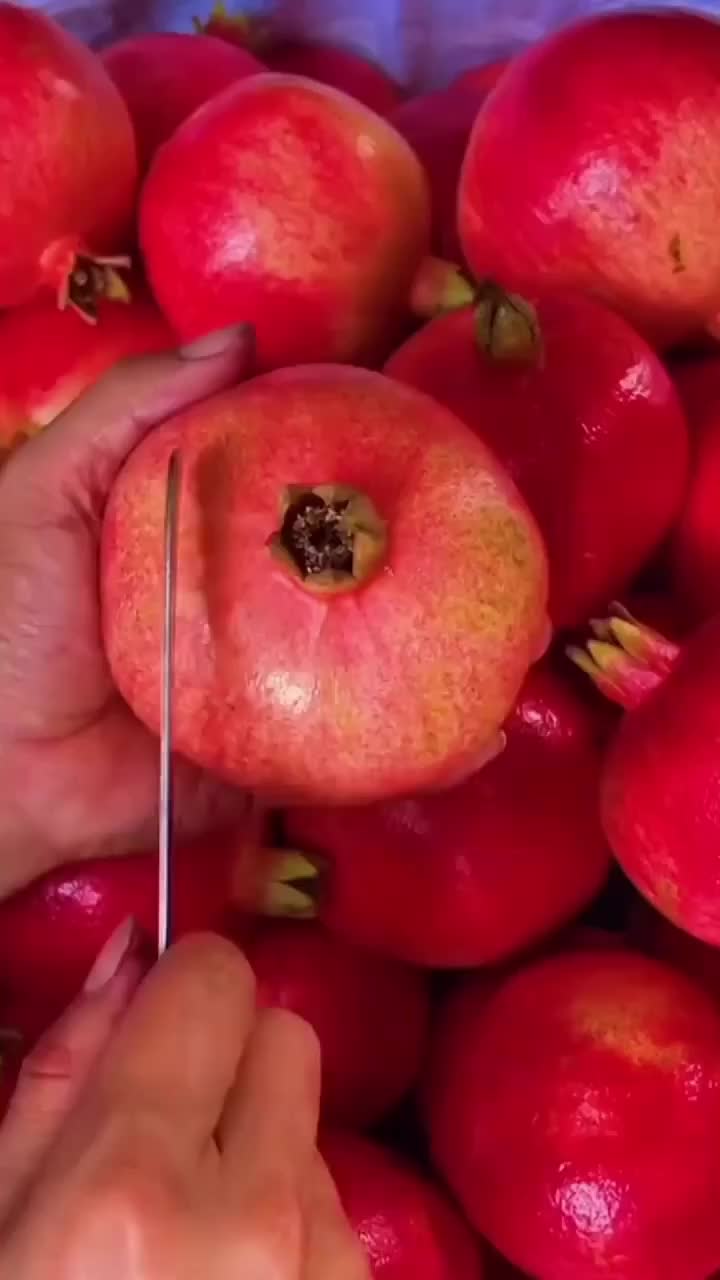 Kalo di tempat kalian namanya apa buah ini?