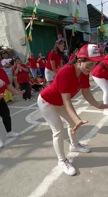 Keseruan Lomba 17an (Lomba Senam Merdeka) di buang sayang toLong bantu Love vote foLow share komen thanks for watching