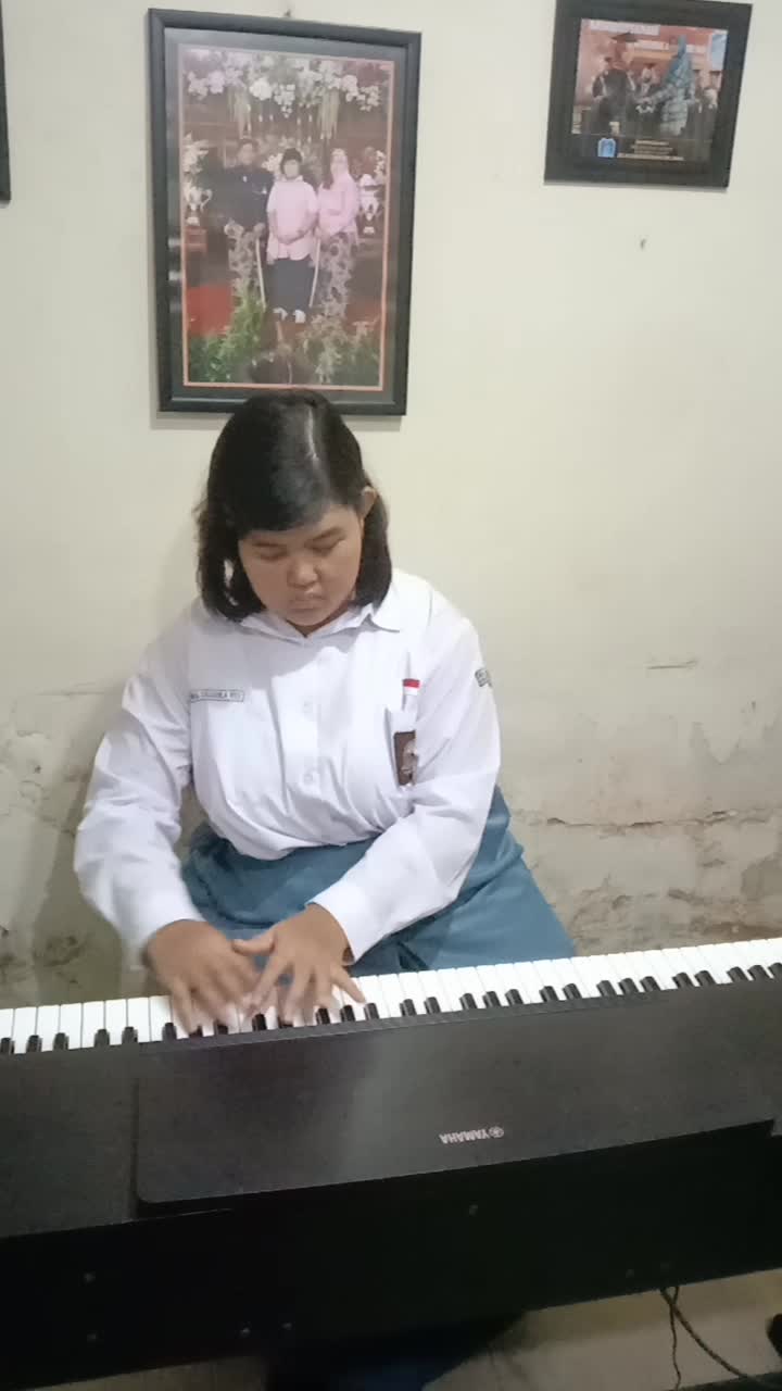 IGT 2023_Yogyakarta_Adinda Salsabila Vita _ bermain piano 