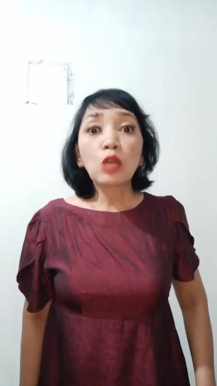 KAMU SAMA SIAPA MASSS???